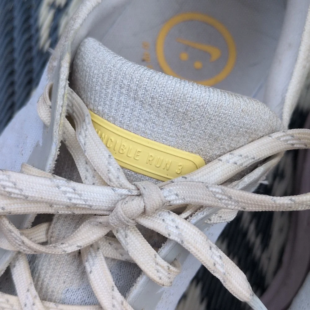 Nike Zoom X Invincible 3 Size 8.5 - Picture 4 of 5